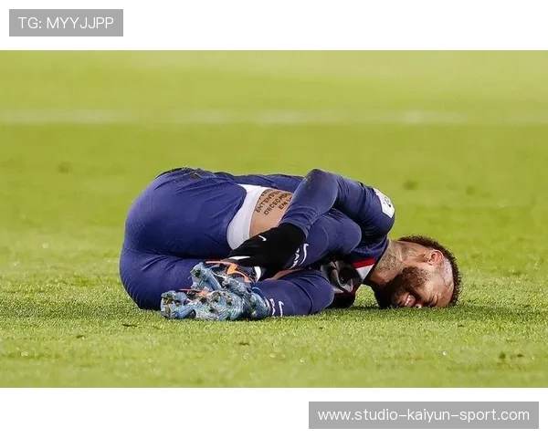 内马尔无看人传球：点亮巴西前场节奏的魔术师